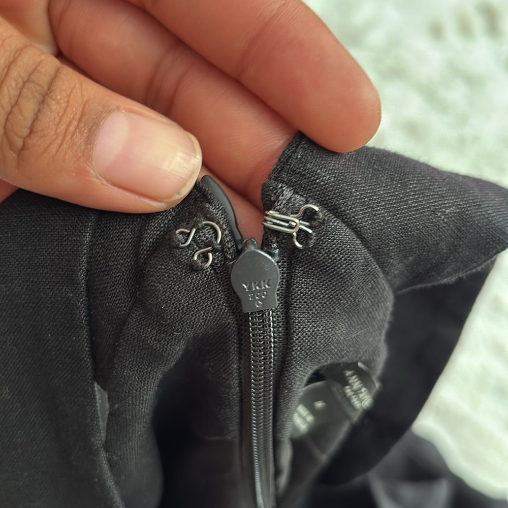 Ann Taylor Factory Cross Front Linen Top - Picture 8 of 8